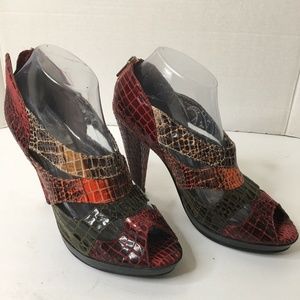 Dollhouse Theo Multicolor Peep Toe Heels